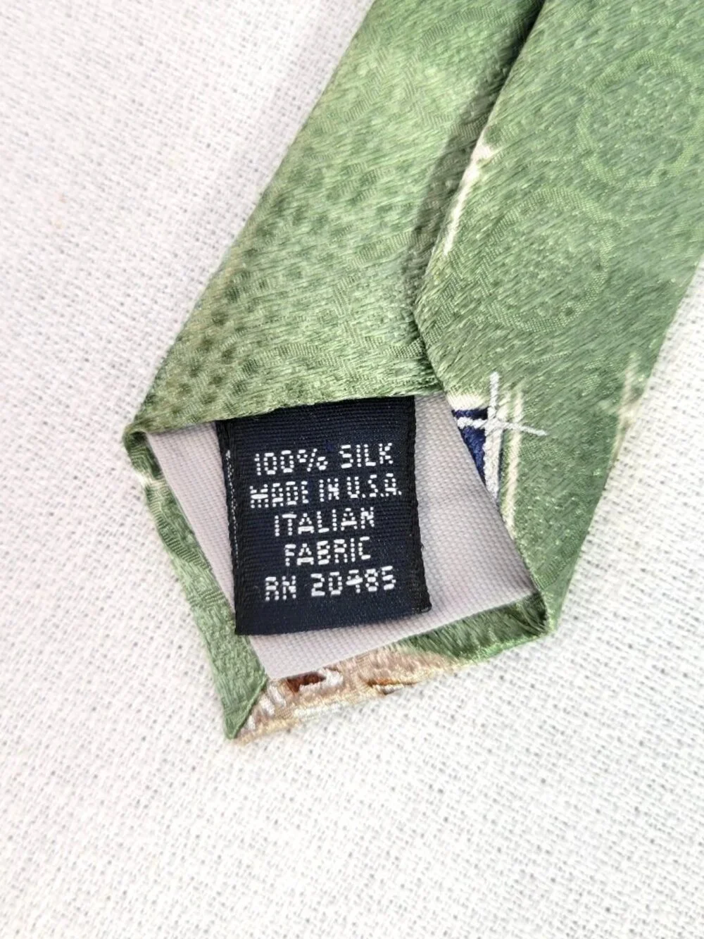 Stafford Executive Silk Geometric Abstract Tie Made in USA Italian Fabric